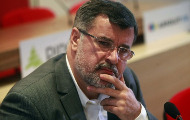Веран Матић: Од августа више од 22 напада припадника полиције на новинаре Веран Матић: Од августа више од 22 напада припадника полиције на новинаре